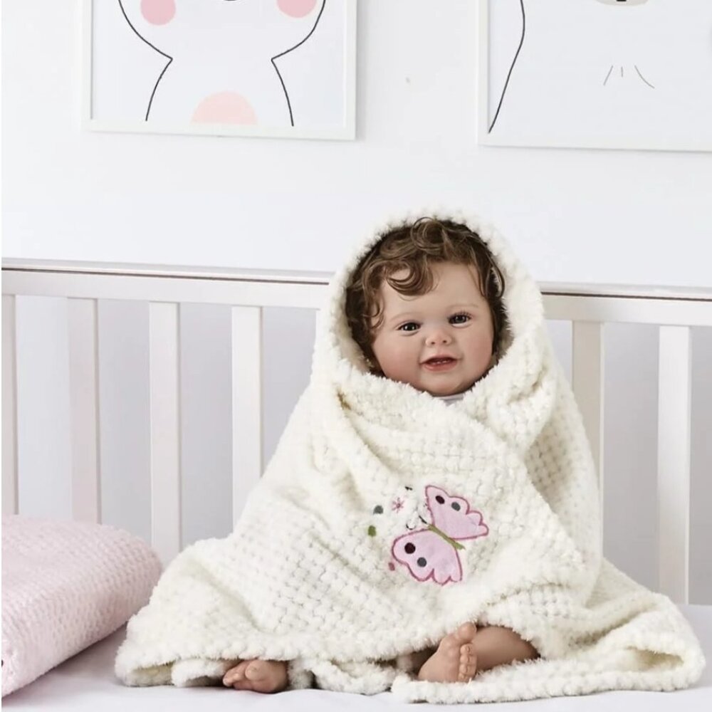 NWT CREVENT COZY FLUFFY BABY NAP THROW BLANKET